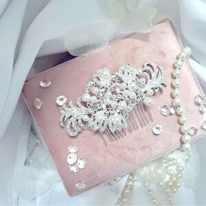 Elegant Imitation Pearl and Rhinestone Hair Jewelry Costume